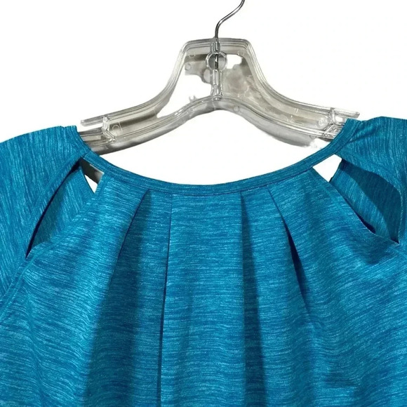 Athletic Works Dri-More, Heathered Blue Sporty Scoop Neck Top, Medium πββοΈ - Picture 6 of 7